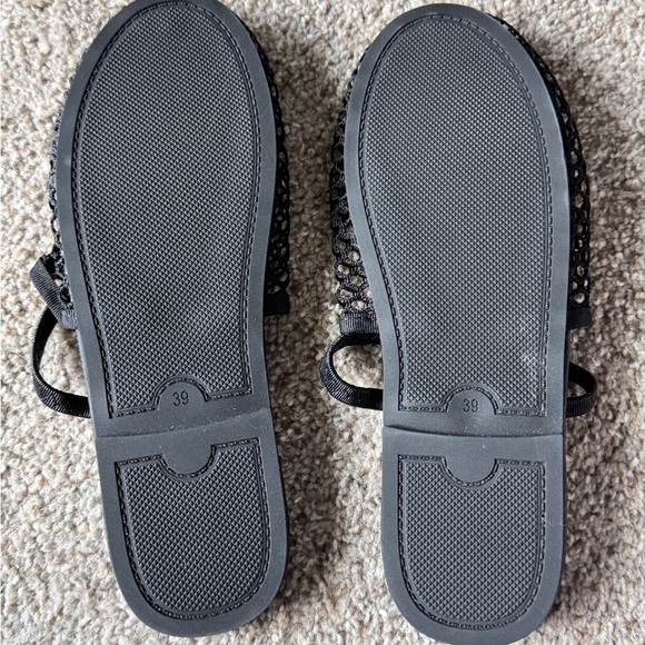 Stylish Black Mesh Women's Sandals - Picture 5 of 8